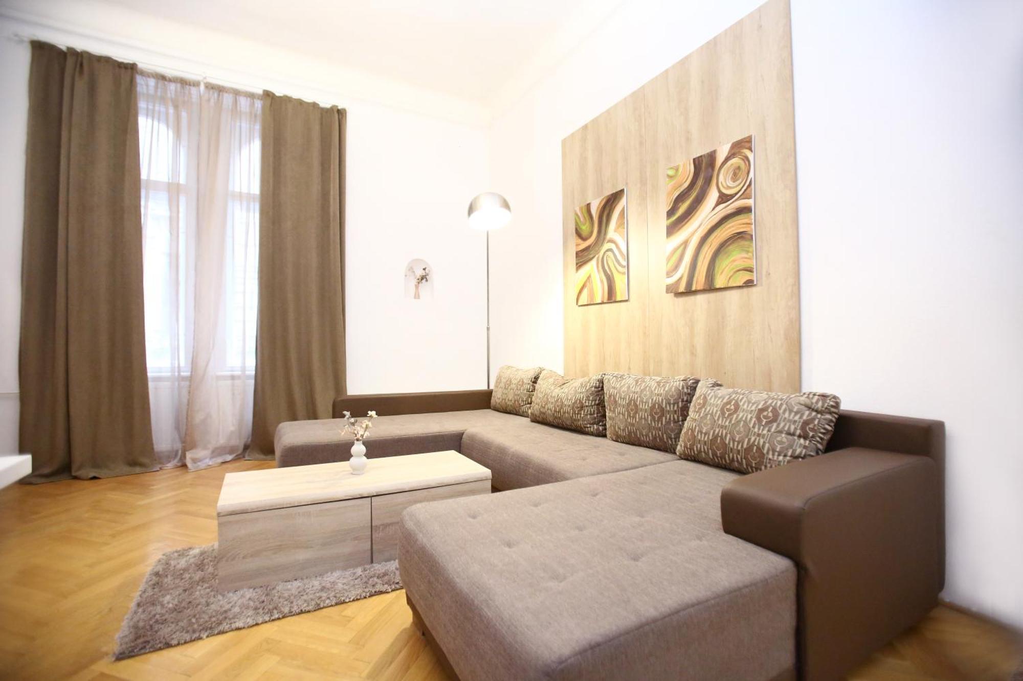 Venus - Opera Iv Apartment